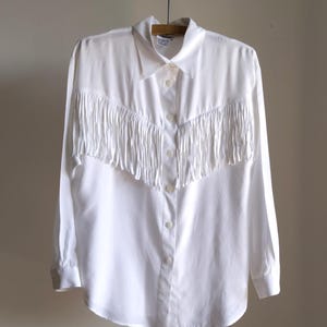 Vintage White Western Style Shirt Blouse with Fringes, Carry Back Cowgirl Prairie Girl Fringed Long Sleeve Shirt Top, Southwest Blouse