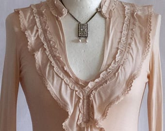 Vintage ruffled V-neck long sleeve top in pale peach rose color,  ruffles and lace boho t-shirt top blouse, romantic top
