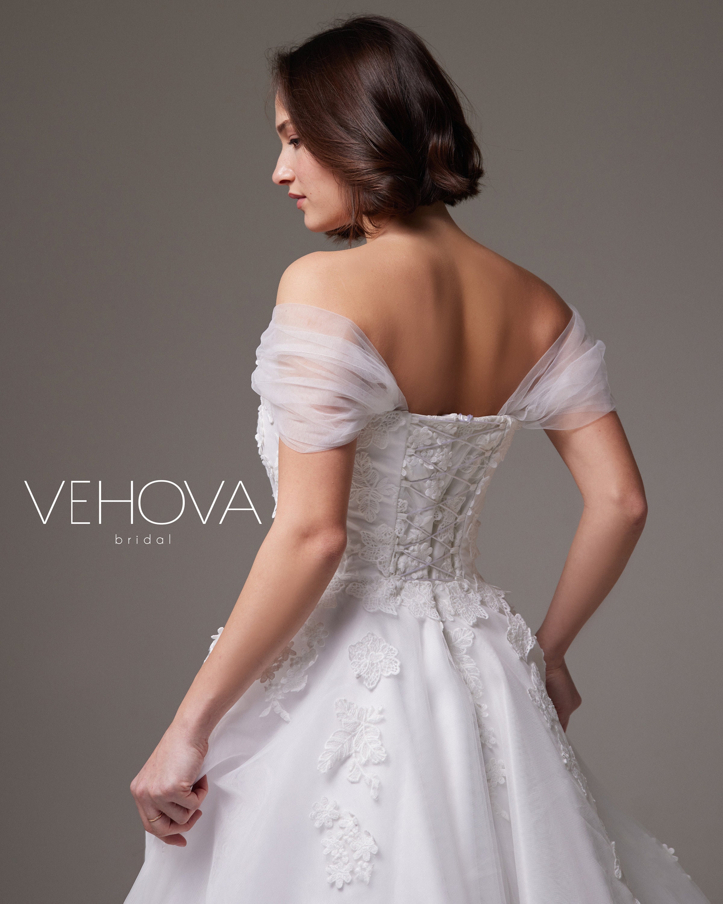 Tea Length Boho Wedding Dress Short Lace Dress for Wedding With Tulle