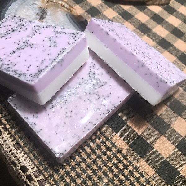 Lavender Poppyseed Goats Milk Soap/Lavender Pure Essential Oils/Poppyseeds/Bar Soap/Calming/Handmade Soap/Handmade Gift Soap/Relaxing