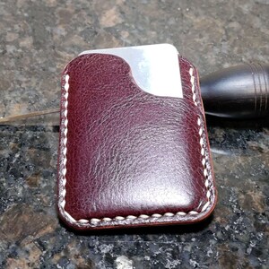 Cartera de cuero hecha a mano