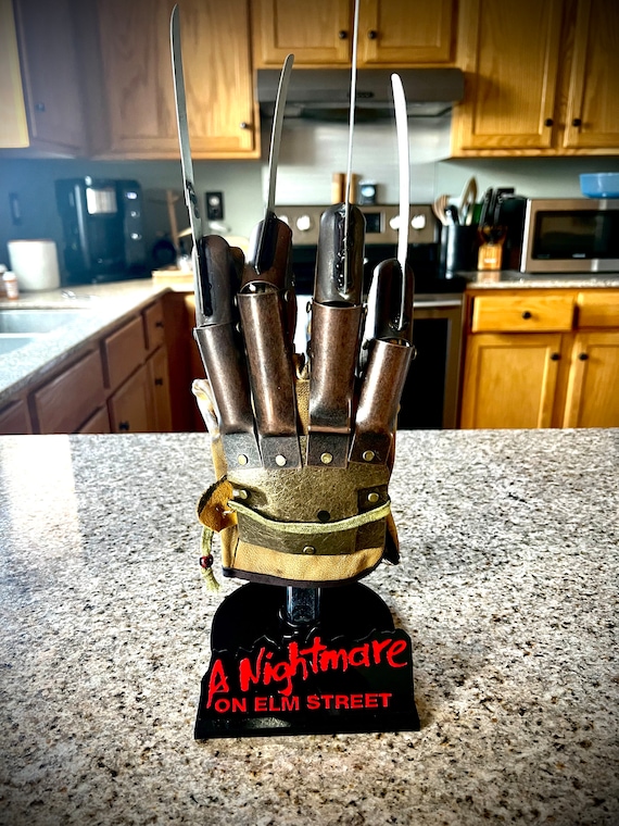 Freddy Krueger Custom Glove Stand