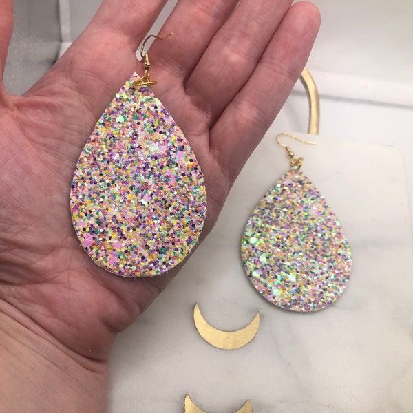 Lightweight Faux Leather Teardrop Earrings, Multicolor Confetti Leather Earrings, Confetti Earrings, Multicolor Glitter Leather Earrings