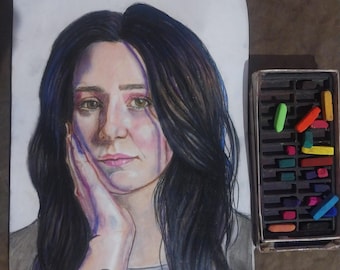 Retrato personalizado a partir de una foto / Arte en pastel suave hecho a mano / Regalo personalizado para homenajes y graduaciones / Encargo de arte mural emotivo