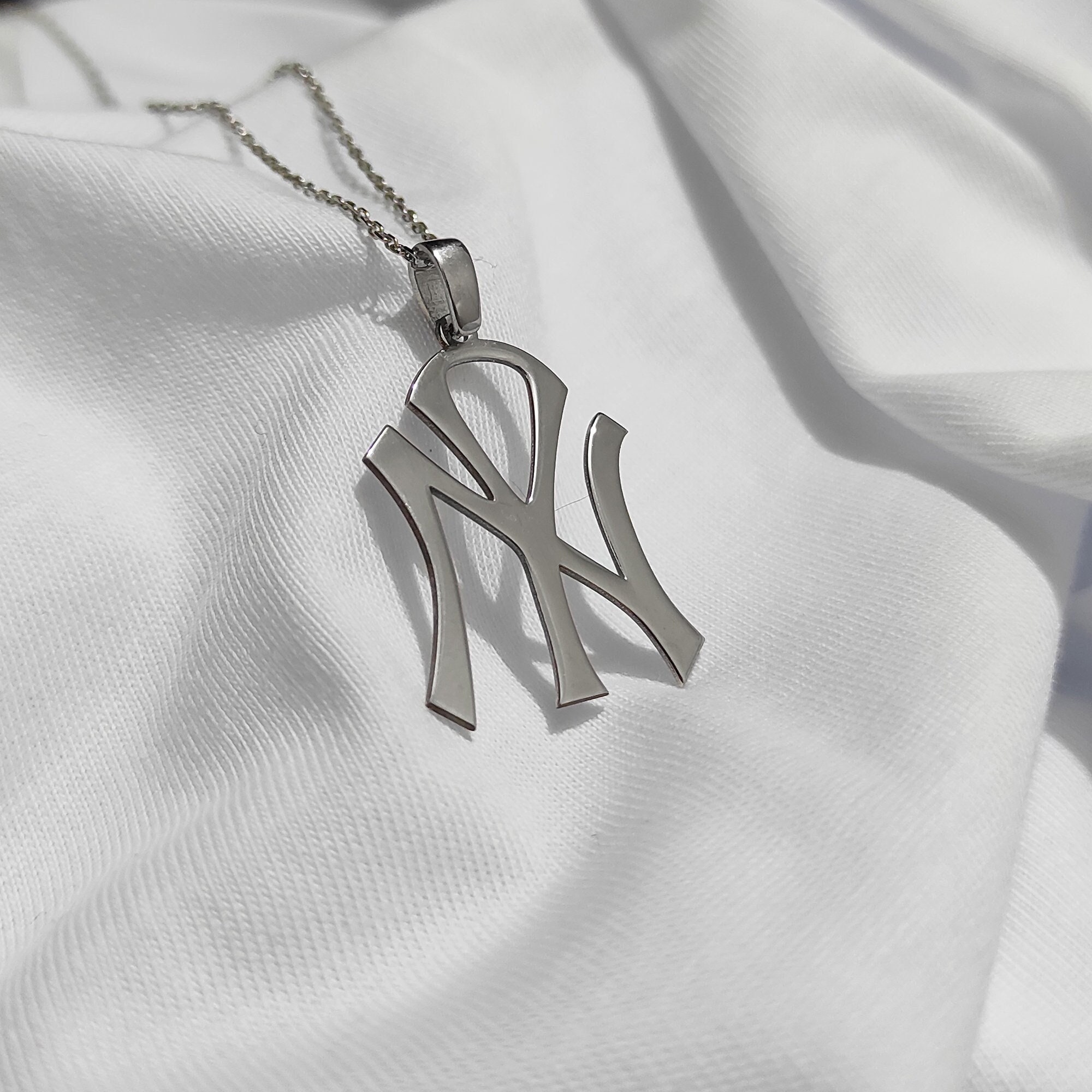 14k NY Yankees ネックレス　チャーム 14k NY Yankees ネックレス チャーム Yankees charm New York