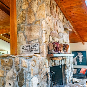Pioneer Woman Lodge, Pioneer Woman Boots, Pioneer Woman, Drummond