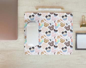 Minnie Mouse Pad - Minnie Mouse Office Supplies - Disney Gifts - Minnie Mouse Home - Mickey Mouse Decor - Back to School-Cute Disney Decor