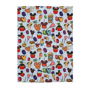 Funny Disney Blanket, Mickey Mouse Velveteen Plush Blanket, Subtle Disney Gift, Disney Home Decor, Minnie Mouse Home Decor 画像 6
