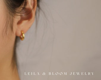 Huggie Hoop Earrings • Dainty Hoop • Simple Hoop • Conch hoop • Cartilage hoop • Helix Hoop • Hypoallergenic • Nickel Free • 18K Gold Filled