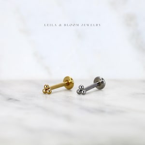Threadless Flat Back Sphere Cluster Stud • Dainty Minimalist Stack Earring 16G • Conch Cartilage • Titanium 18K Gold Filled • Hypoallergenic