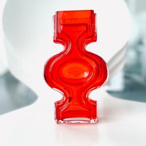 HELENA TYNELL stunning mold-blown art vase ”EMMA” - rare Finnish Vintage glass Riihimaen Lasi