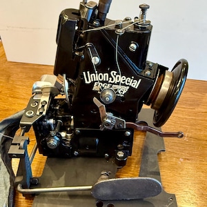 Union Special 43200G Bulldog Kettenstich für Denim-Saummaschine der 1