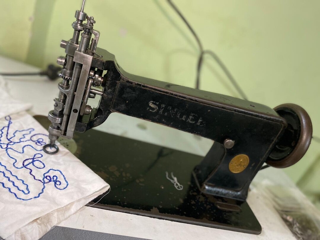 Singer 114w103 Vintage Embroidery Chain & Moss Stitch Machine Etsy