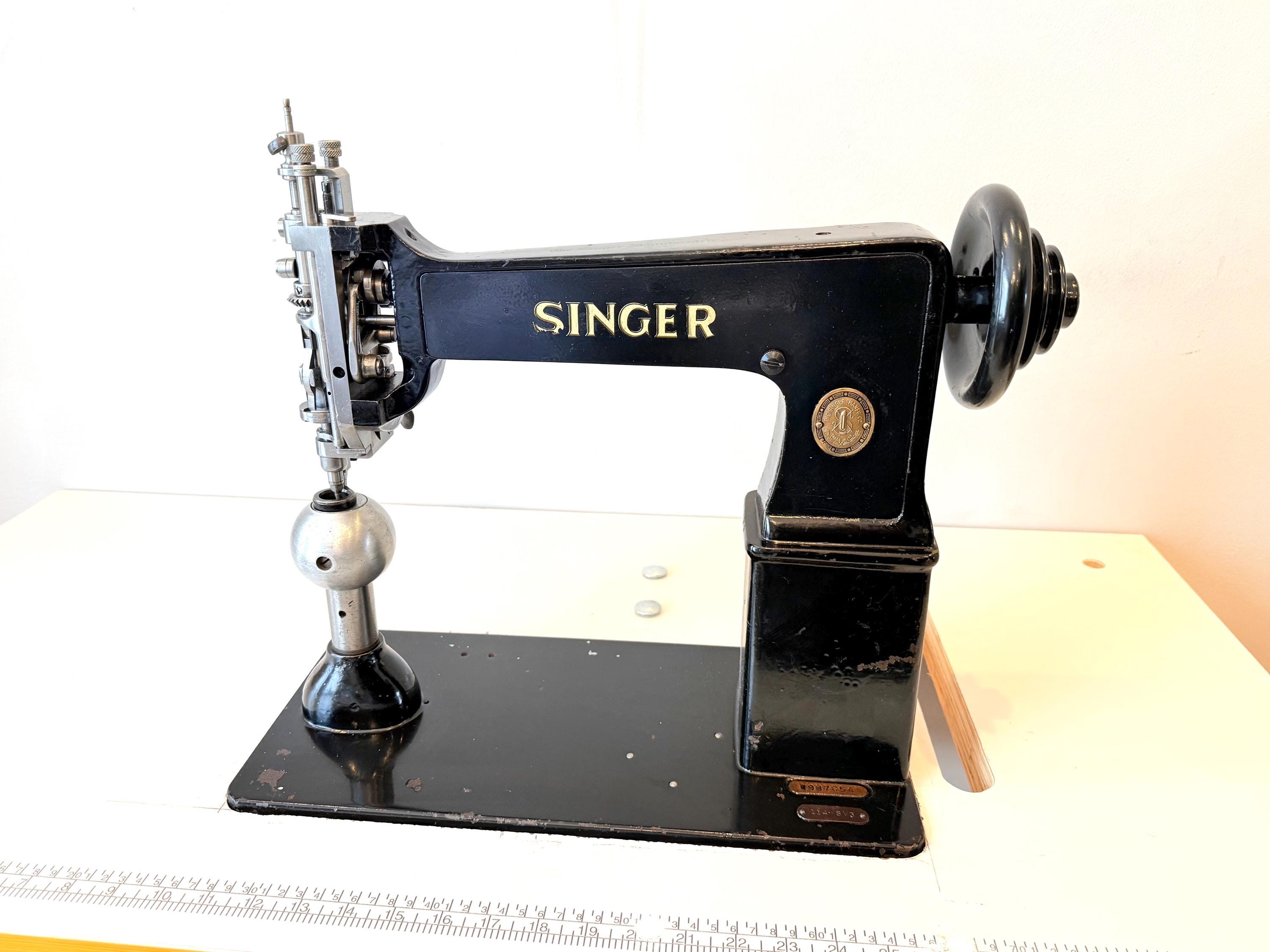 Singer 114WSV3 Post Bed Chainstitch Embroidery / Moss Stitch
