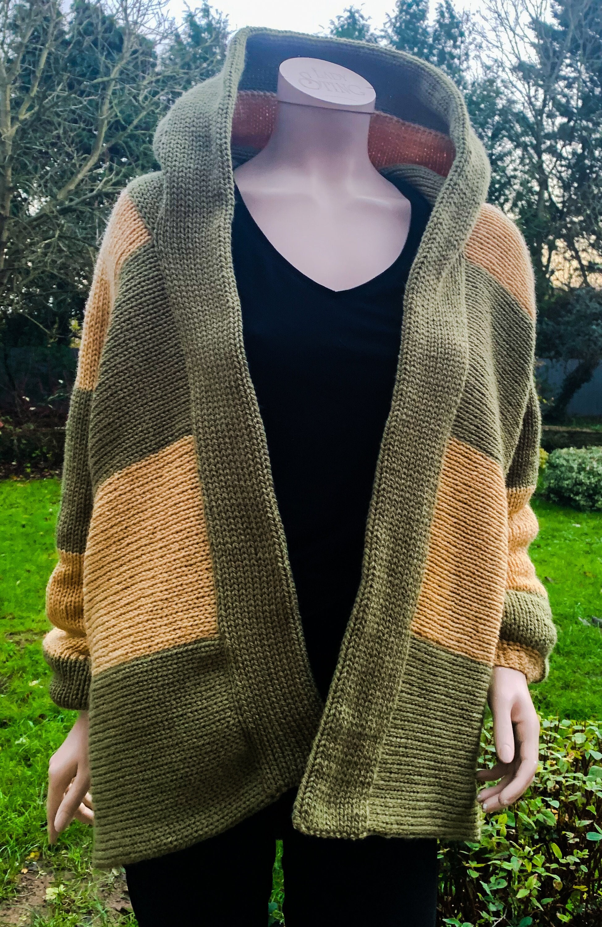 Knitting Machine Pattern - Hooded Cardigan - Addi, Sentro 48