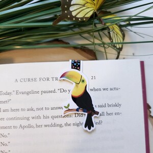 Toucan Bookmark, Tropical Bird Page Marker, Colorful Book Lover Gift, Unique Reader Gift, Gift For Bookworms