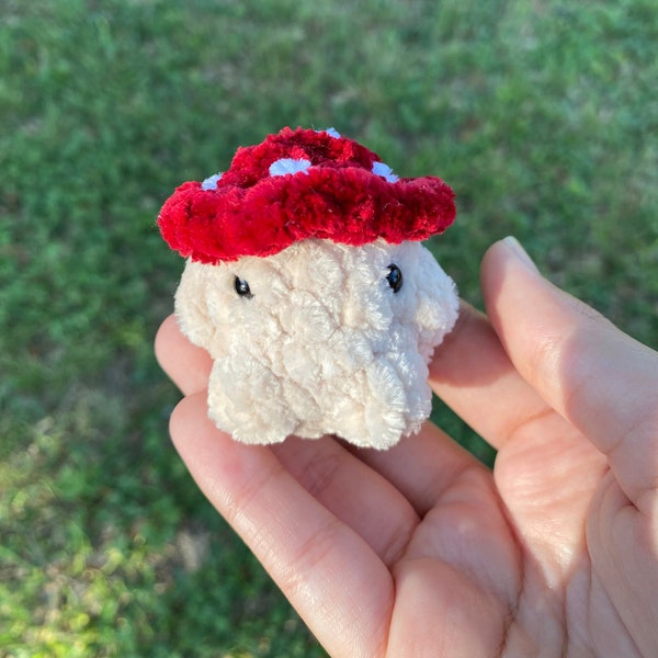 Mini crochet mushie | crochet mushroom | customizable