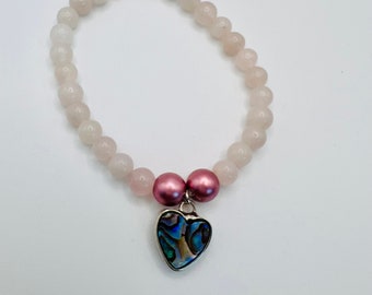 Dainty pink glass bead bracelet