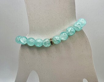 Bracelet en perles de verre vert menthe