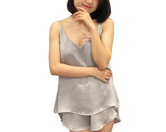 LUSLOVE Pigiama Corto Donna In Raso 2 Pezzi - Top Con Scollo A V E Pantaloncini, Biancheria Da Notte Elegante E Sensuale - 4