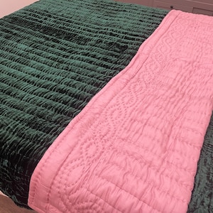 Green Silk Velvet Quilt Bedpread Bed Runner| Silk Velvet and Mulberry Silk Blanket| Handmade Silk Blanket|Customize Silk Bedding Set
