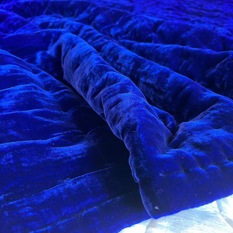 Blaue Seidensamtdecke Hand gesteppte Bettdecke Tagesdecke|Seidensamt Tröster| Seidensamt-Überwurf-Königin-Set | Bestes Weihnachtsgeschenk Bild 2