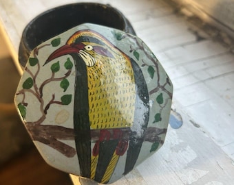 Vintage Kashmir Paper Mache Lacquered Trinket Box Oriole Bird Himalayas