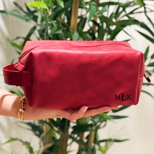 Personalized Mens Toiletry Bag, Leather Toiletry Bag, Mens Shaving Bag, Custom Toiletry Bag For Men, Dopp Kit For Men, Women Toiletry Bag