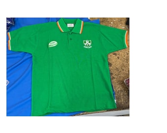 Męska koszulka rugby Irlandia: haftowane logo, kołnierzyk zapinany na guziki, kolor zielony