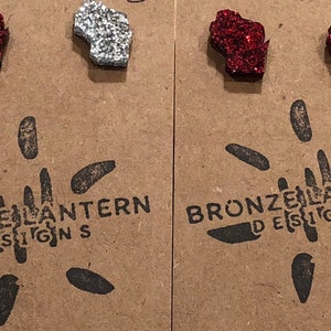 Go Big Red: Sparkle Acrylic Wisconsin Studs in Red