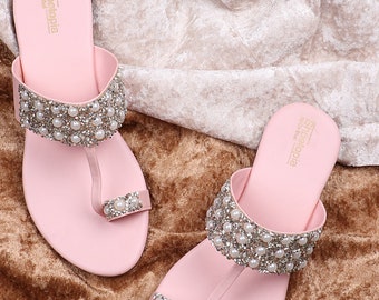 Women Ethnic Pink Kolhapuri Flats