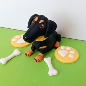 Fondant Dachshund Cake Topper: Dog Birthday Decoration
