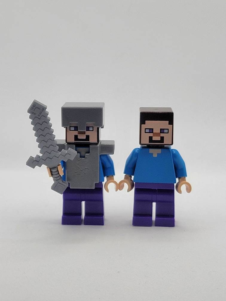 LEGO Minecraft Minifigures (LOT of 2) Steve With Iron Armor, Picaxe And  Sword