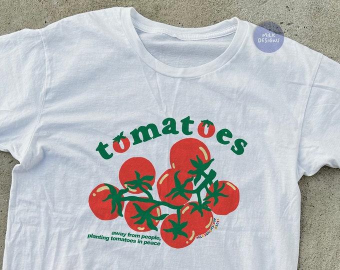 Tomatoes Shirt / Cottagecore Aesthetic Tee / Cute Gift For Gardeners / Retro Vintage Aesthetic Farm T Shirt / Gift For Her / Gift For Him