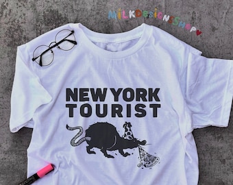Funny New York Tourist Shirt: Sarcastic Travel Tee