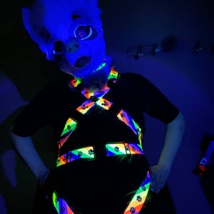 Pawprinted X harness - UV reactive