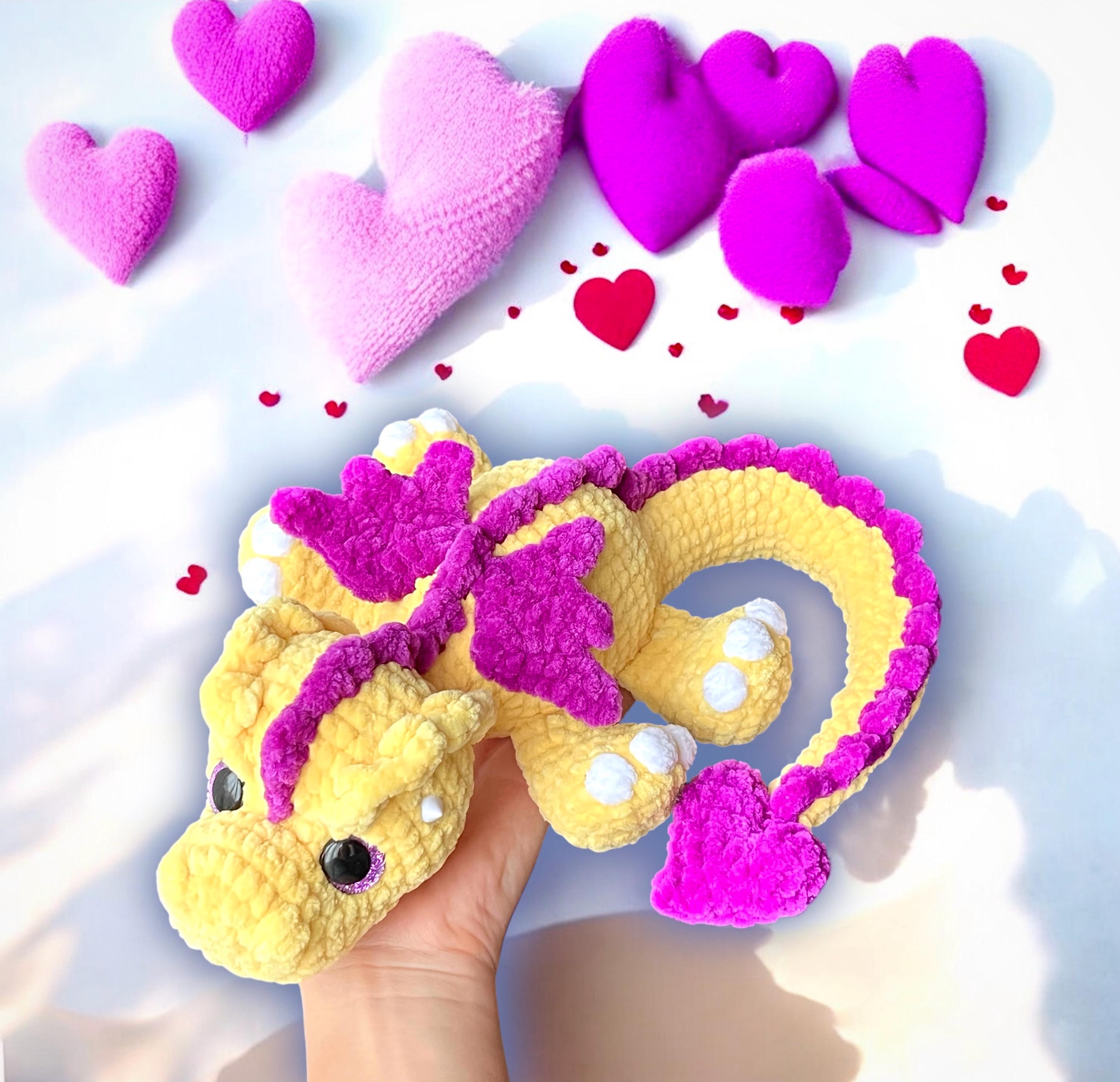 かぎ針編みのドラゴンの編み図（42cm / 17インチ） / 妖精のドラゴン