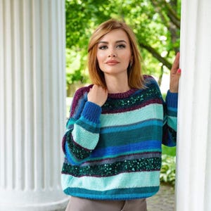 Maglione con paillettes, maglione multicolore, maglione verde, maglione a righe, maglione con paillettes, maglione elegante, maglione con paillettes, maglione con paillettes