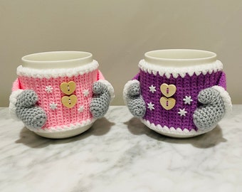 Modèle de pull de tasse de Noël au crochet