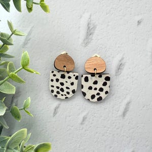 Clip On Handmade Cork and Leather Dangle Petite Earring with Wooden topper, non pierced ear, handmade jewellery, leather jewelry
