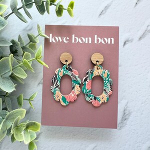 Handmade Scallop Cut Out Cork and Leather Oval Dangle Earring with Wooden topper, hypoallergenic earring, gift for her, birthday gift
