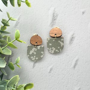Clip On Handmade Cork and Leather Dangle Petite Earring with Wooden topper, non pierced ear, handmade jewellery, leather jewelry