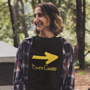 Camino de Santiago Yello Arrow. Classic Unisex Crewneck T-shirt AT21