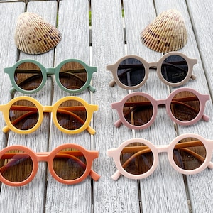 4KoolKidz Children&#39;s Sunglasses