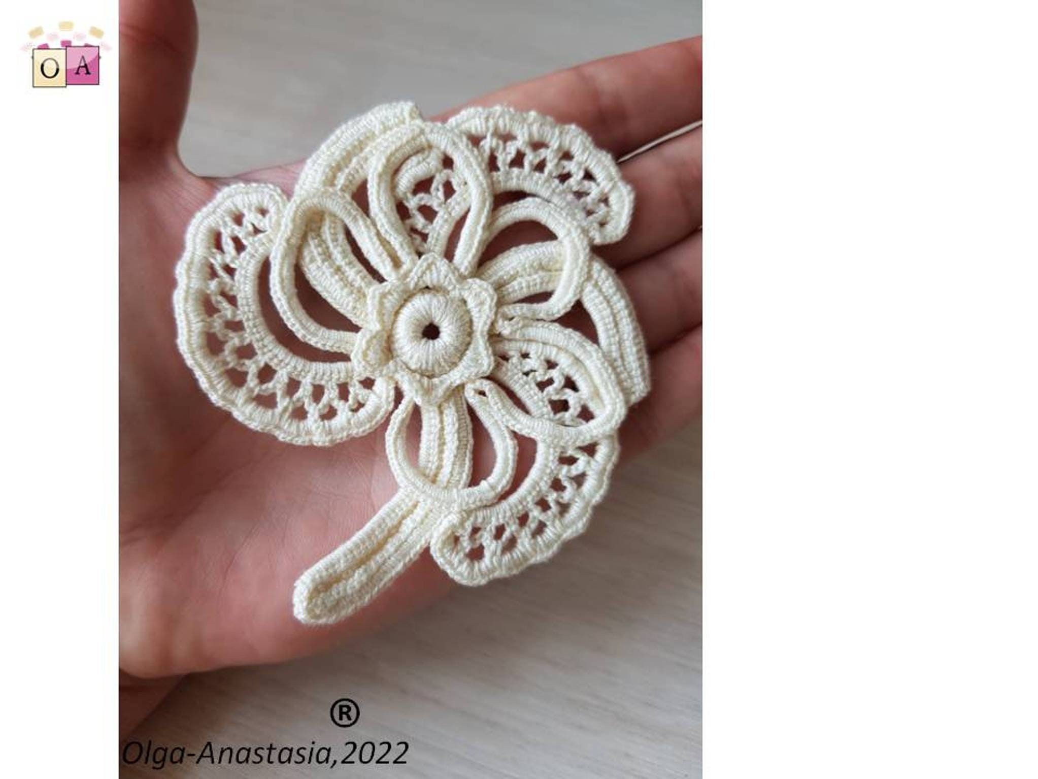 イギリス製　英国ビンテージ　ネイチャークラフト　フラワーチルドレン Antique Irish Lace Crochet Flower Pattern: 3D Applique Motif (PDF