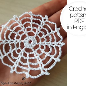 easy snowflake crochet pattern -how to crochet snowflake for Christmas tree decoration - step by step crochet tutorial holiday motif