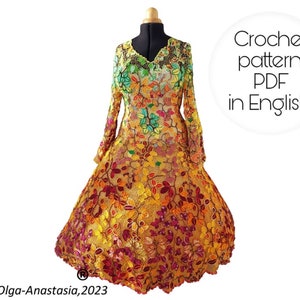 Spettacolare abito autunnale in pizzo irlandese all'uncinetto con maniche. Modello: tutorial all'uncinetto a maniche lunghe con abito floreale luminoso da donna autunnale