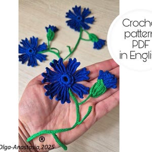 Unique PDF Pattern «Realistic Crochet Cornflower» – Create a Delicate Handmade Flower!