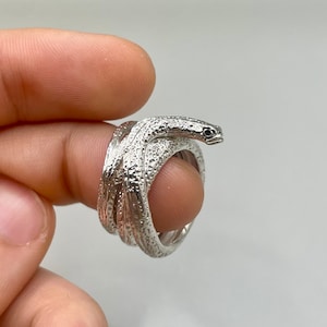 Spotted Garden Eel Ring, Handcrafted in 925 Sterling Silver, Unique Design