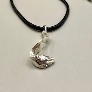 Realistic Moray Eel Pendant: Detailed Sterling Silver Ocean Necklace